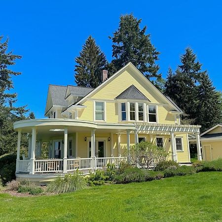 Marty'S Place Langley Luaran gambar
