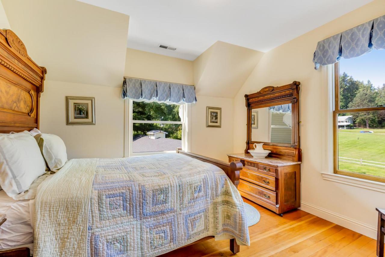 Marty'S Place Langley Luaran gambar